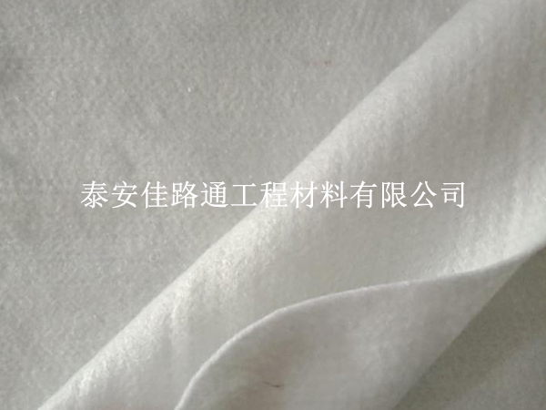 防止丙綸土工布刺破的施工技巧：精細(xì)操作，強(qiáng)化防護(hù)