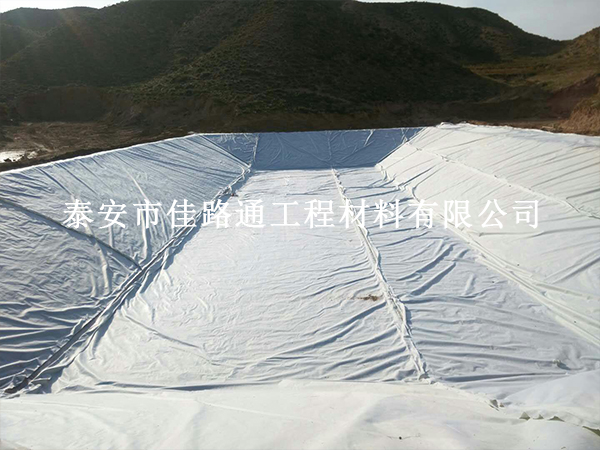 滌綸土工布質(zhì)量判斷標(biāo)準(zhǔn)：輕松掌握，確保品質(zhì)卓越