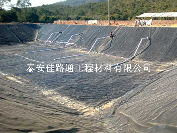 防滲土工膜施工：精準(zhǔn)對接環(huán)境需求，共筑綠色屏障