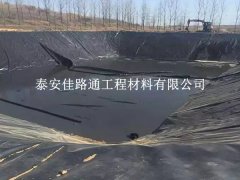 垃圾填埋場(chǎng)防滲膜鋪設(shè):不可或缺的準(zhǔn)備工作