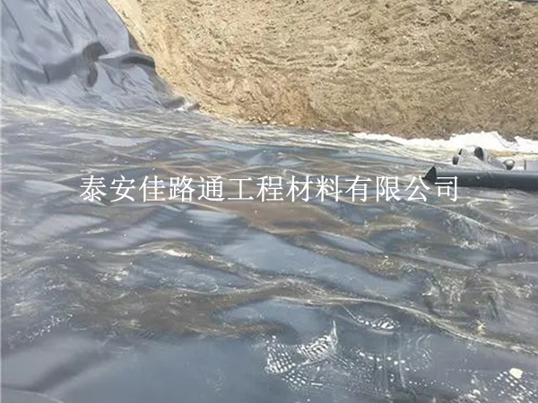 蓄水池防滲膜用不久？這樣做延長(zhǎng)壽命