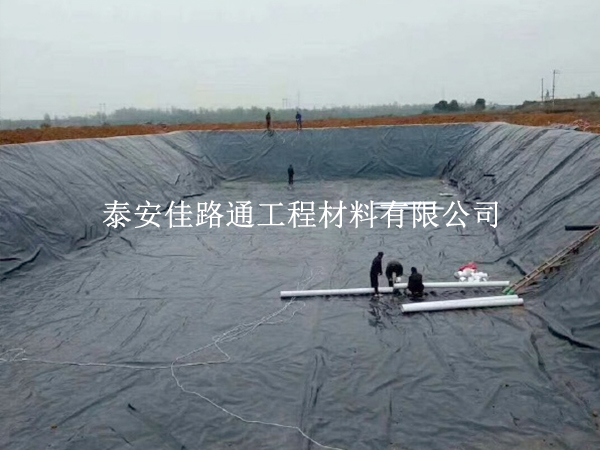 沼氣池防滲膜耐溫性全解析:從極端環(huán)境到長效使用的關(guān)鍵保障 沼氣池防滲膜耐溫性全解析:從極端環(huán)境到長效使用的關(guān)鍵保障